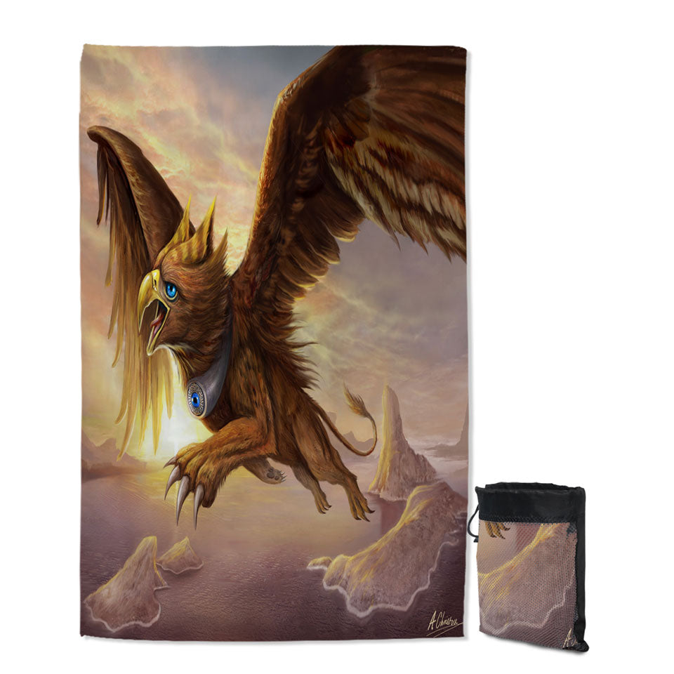Cool Fantasy Art Griffin Quick Dry Beach Towel