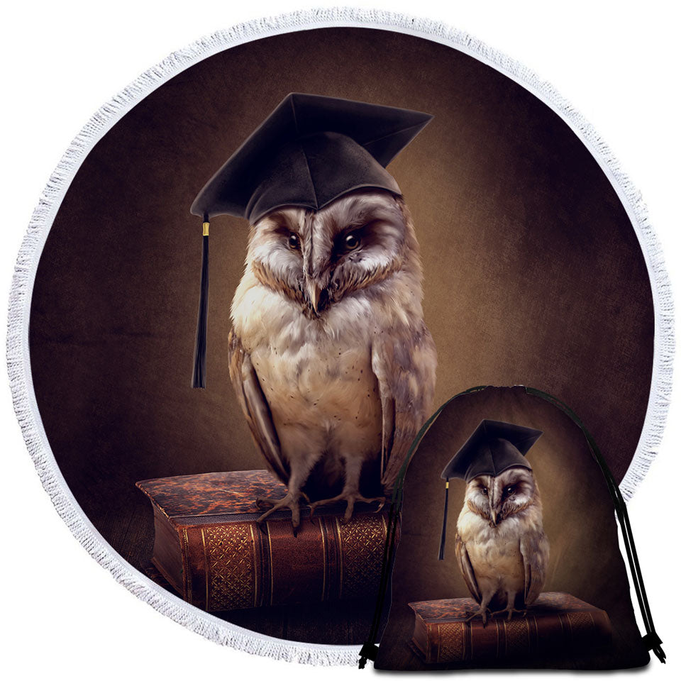 Cool Graduated Owl Round Towel