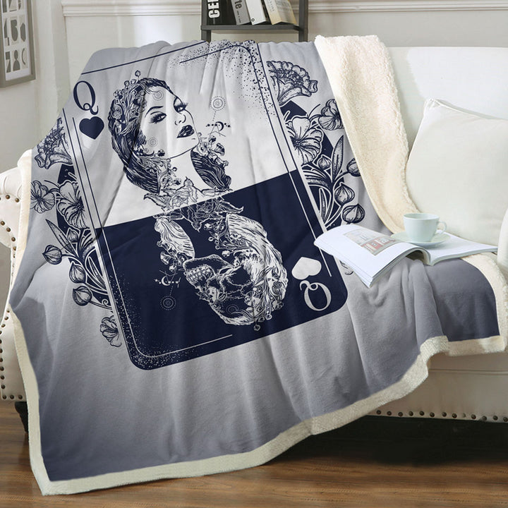 Cool Throws Queen and Scary X ray Card