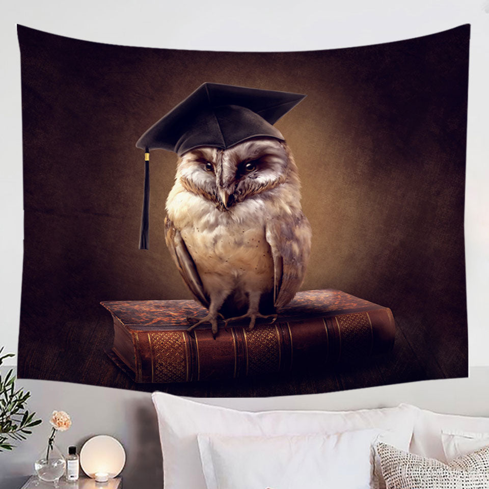 Cool Wall Decor Tapestry with Graduated Owl