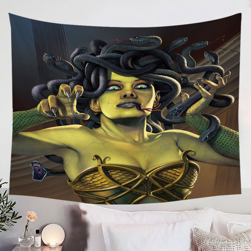 Cool-and-Scary-Wall-Decor-Legendary-Art-Medusa-Tapestry