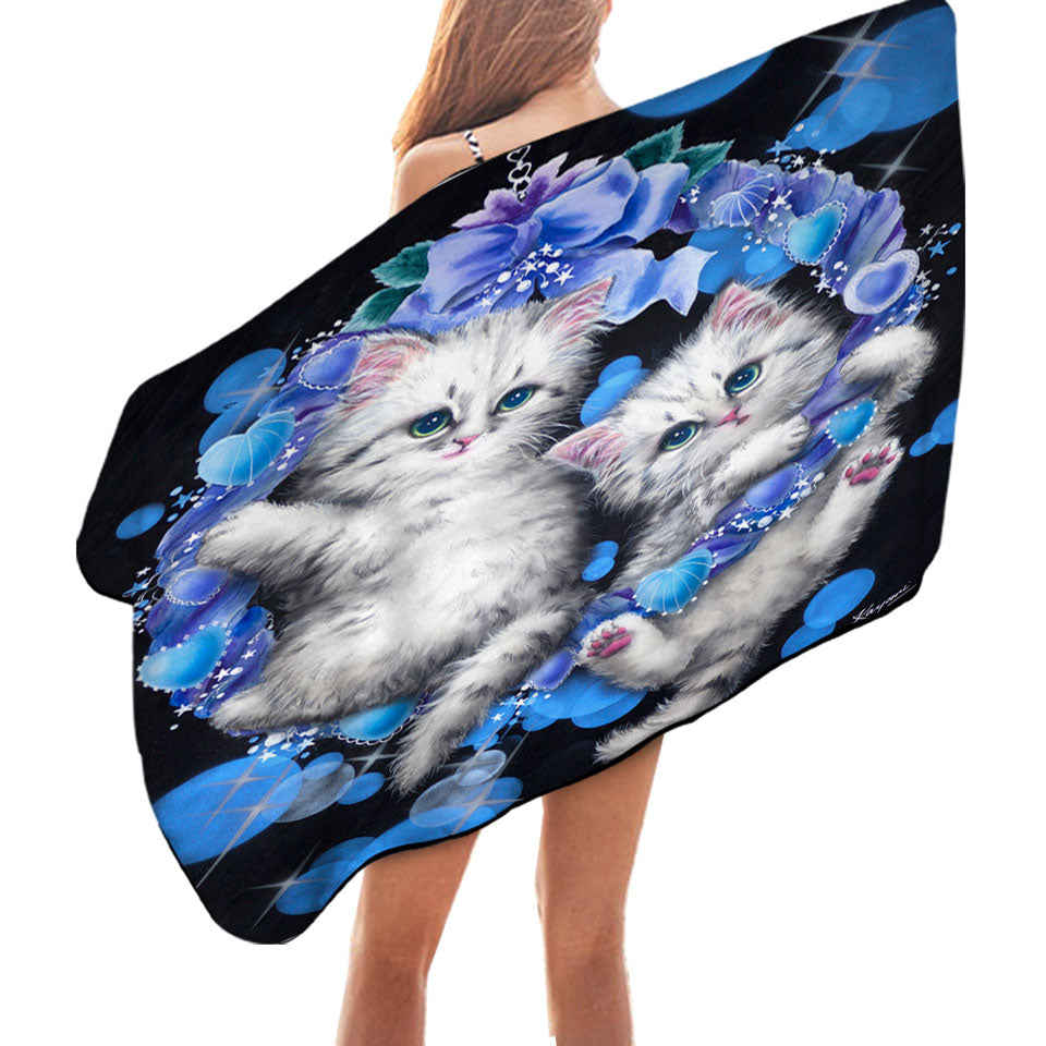 Cute Cats the Blue Wreath Kittens Microfibre Beach Towels