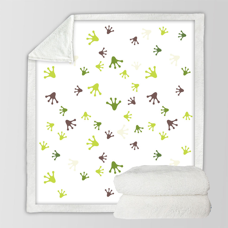 Cute Sherpa Blankets for Kids with Frog Feet