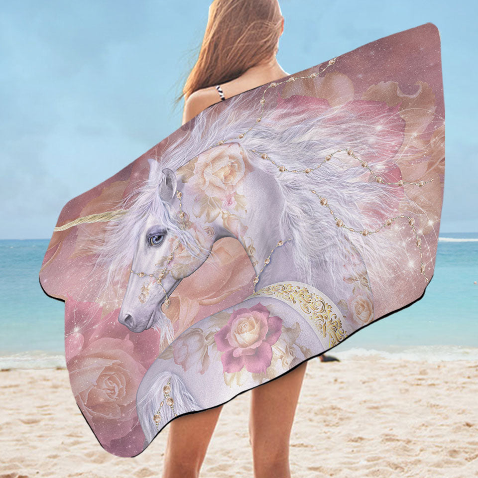 Fantasy Art Rosy Magical Unicorn and Roses Womens Beach Towel