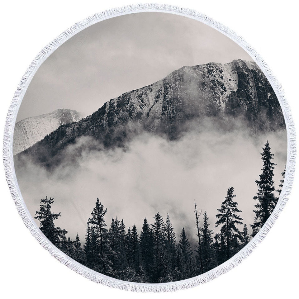 Foggy Mountains and Forest Round Beach Towel