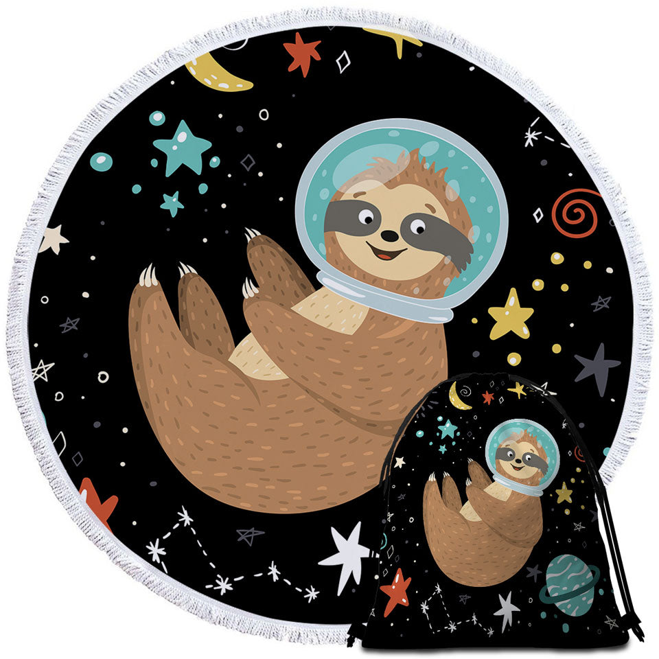 Funny Astronaut Sloth Round Beach Towel