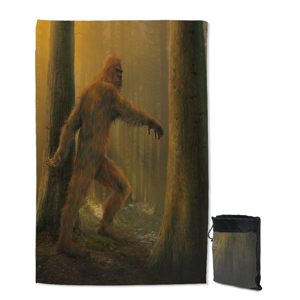 Legendary Creature Art Bigfoot Quick Dry Beach Towel