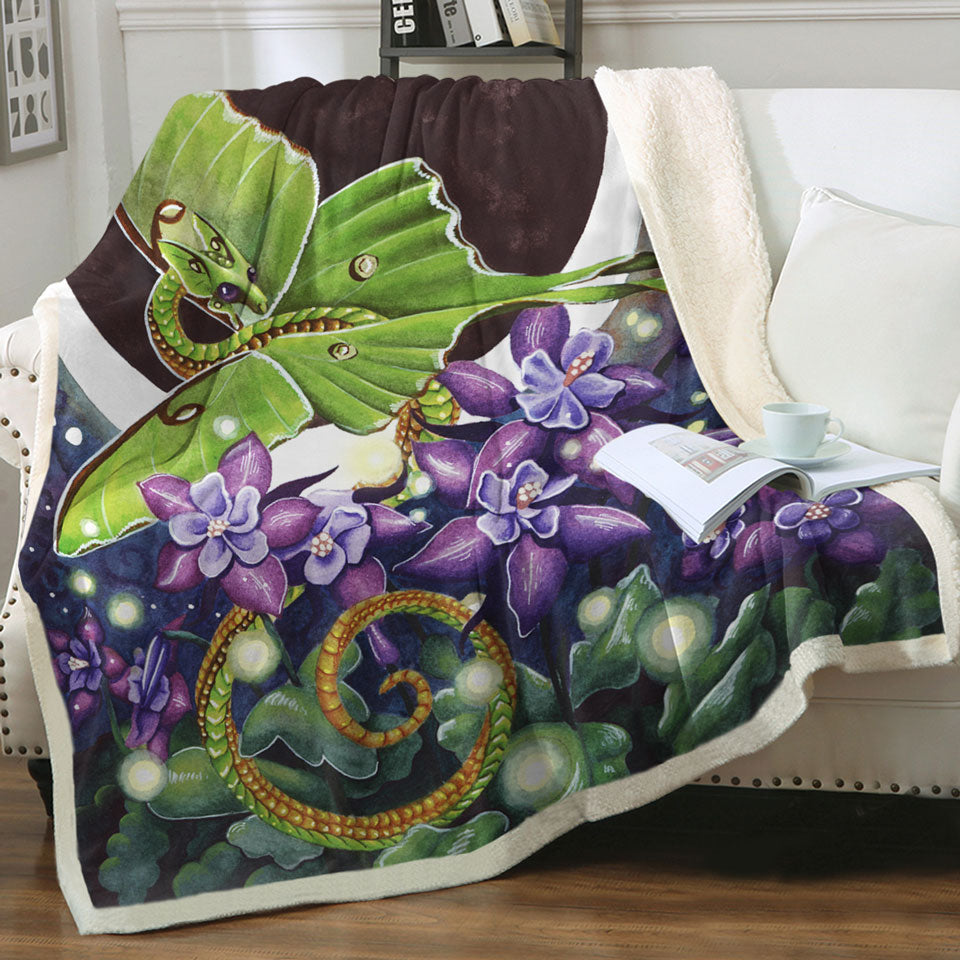 products/Luna-Lights-Dragon-Flowers-and-the-Moon-Throw-Blanket
