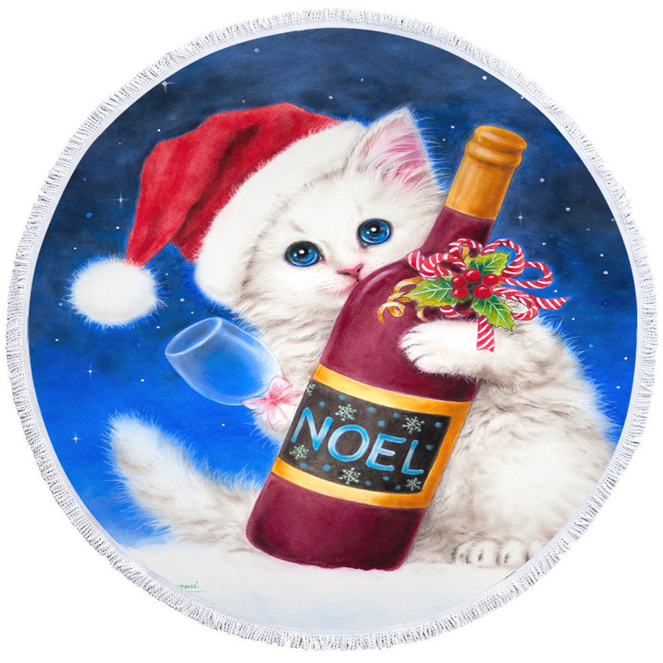 Noel Wine White Kitten Ready for Christmas Round Beach Towel