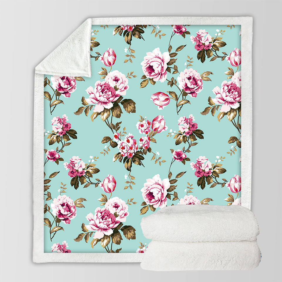 Old Style Pink Roses Decorative Blankets