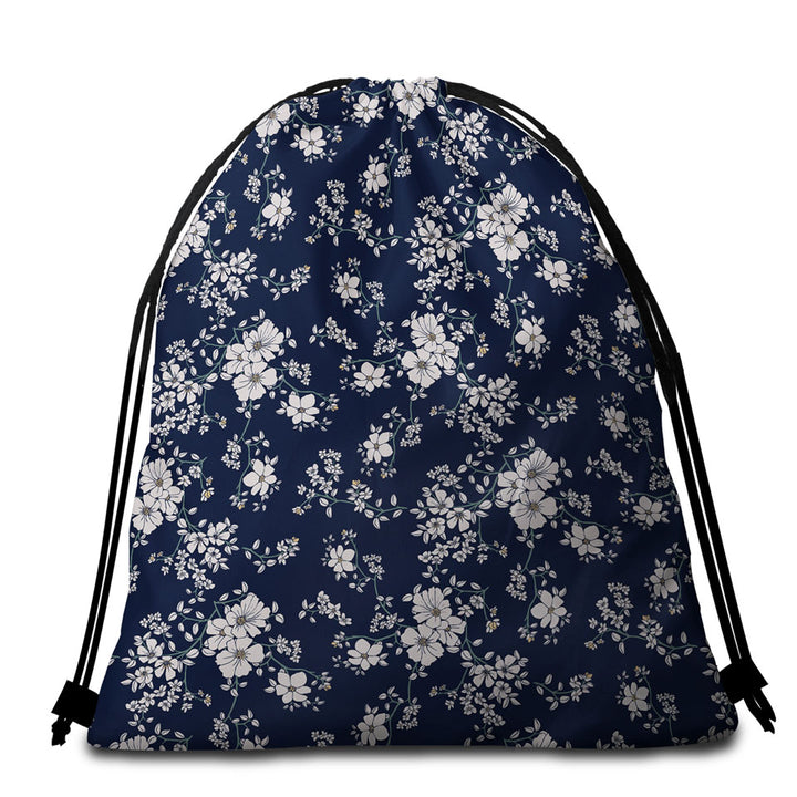 Pretty Beach Towels and Bags Set Dark Blue Background for White Floral