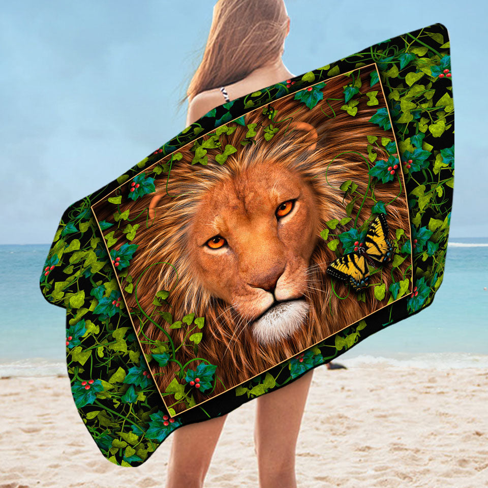 Return of the King Grape leaves Lion Microfiber Beach Towel