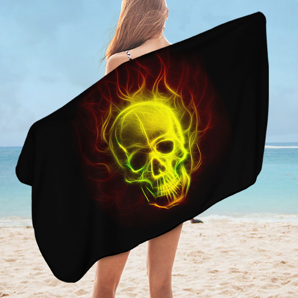 Thrilling Electric Skull Microfiber Beach Towel