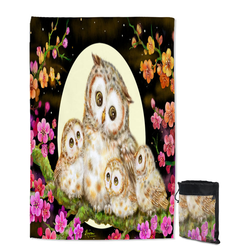 Travel Beach Towel Features Flowers and Moonlight Lullaby Cute Owl Family