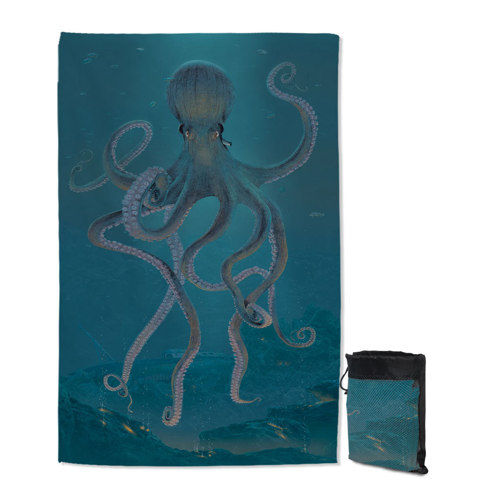 Underwater Art Giant Octopus Quick Dry Beach Towel